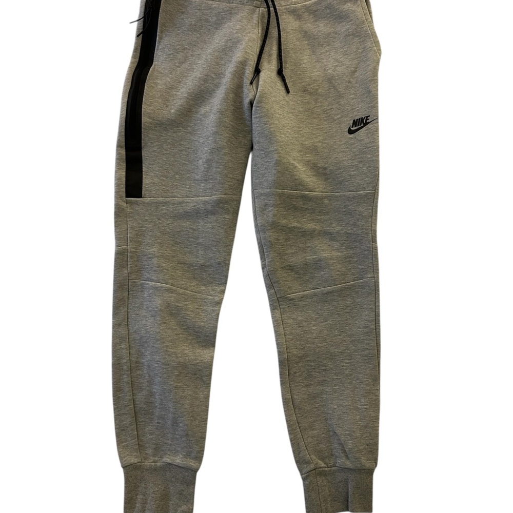 Nike Kids Gray Sweatpants with Black Accents